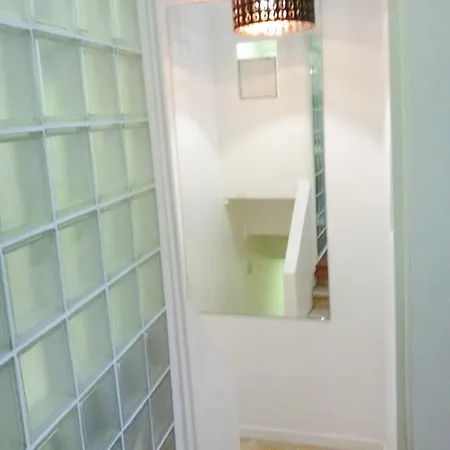 Great Duplex Iv In Lapa Lisboa
